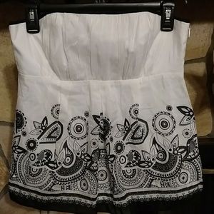 White House Black Market Strapless Blouse